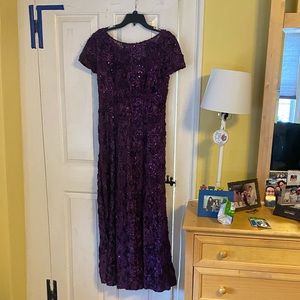Alex gown. Size 8.